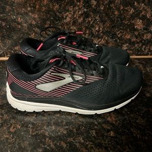BROOKS addiction 14 running shoes 10.5